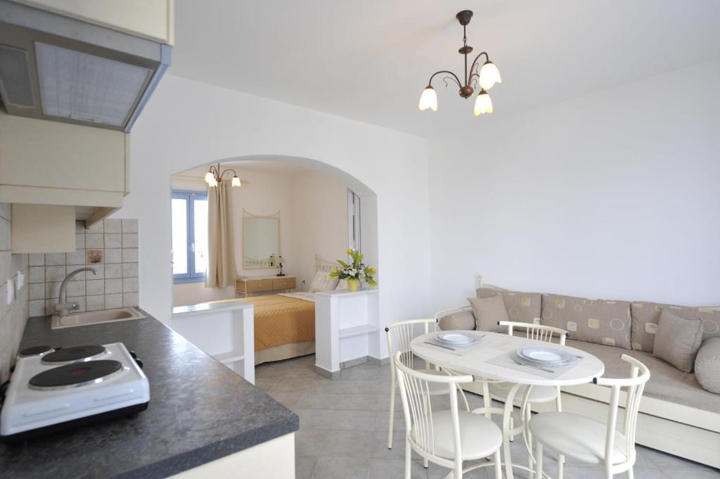 Evita Apartments Aliki  Room photo